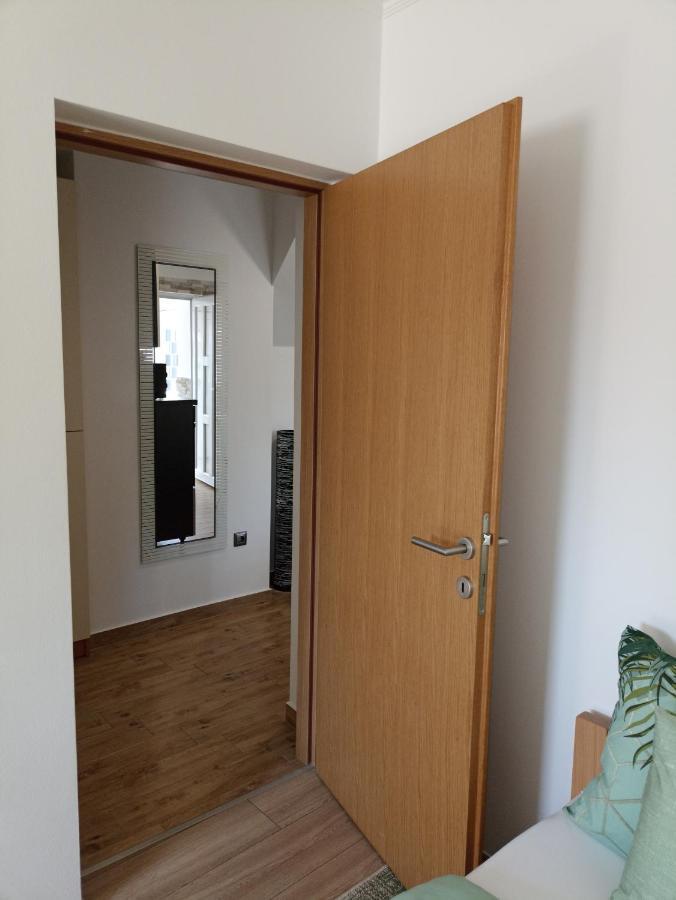 شقة Apartman Lara زادار المظهر الخارجي الصورة